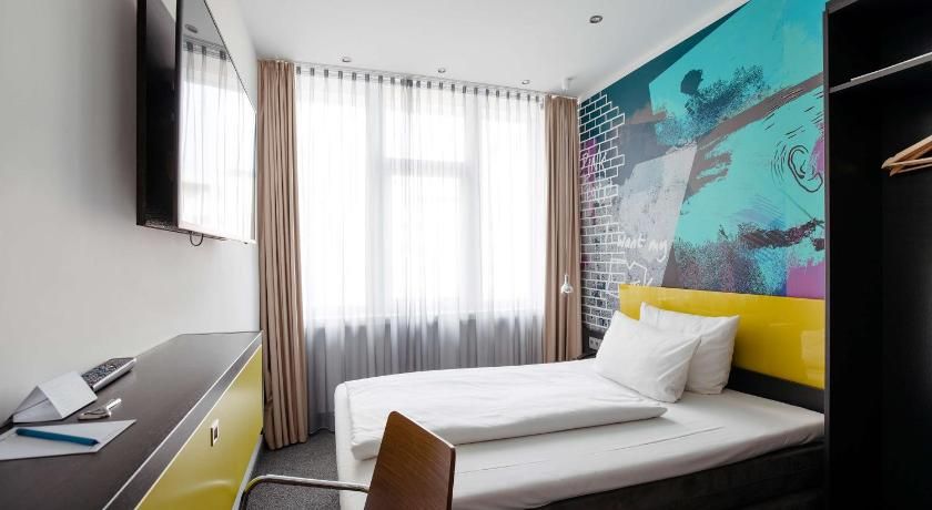 Hotel Berlin, Berlin, a member of Radisson Individuals Cozy Small Room