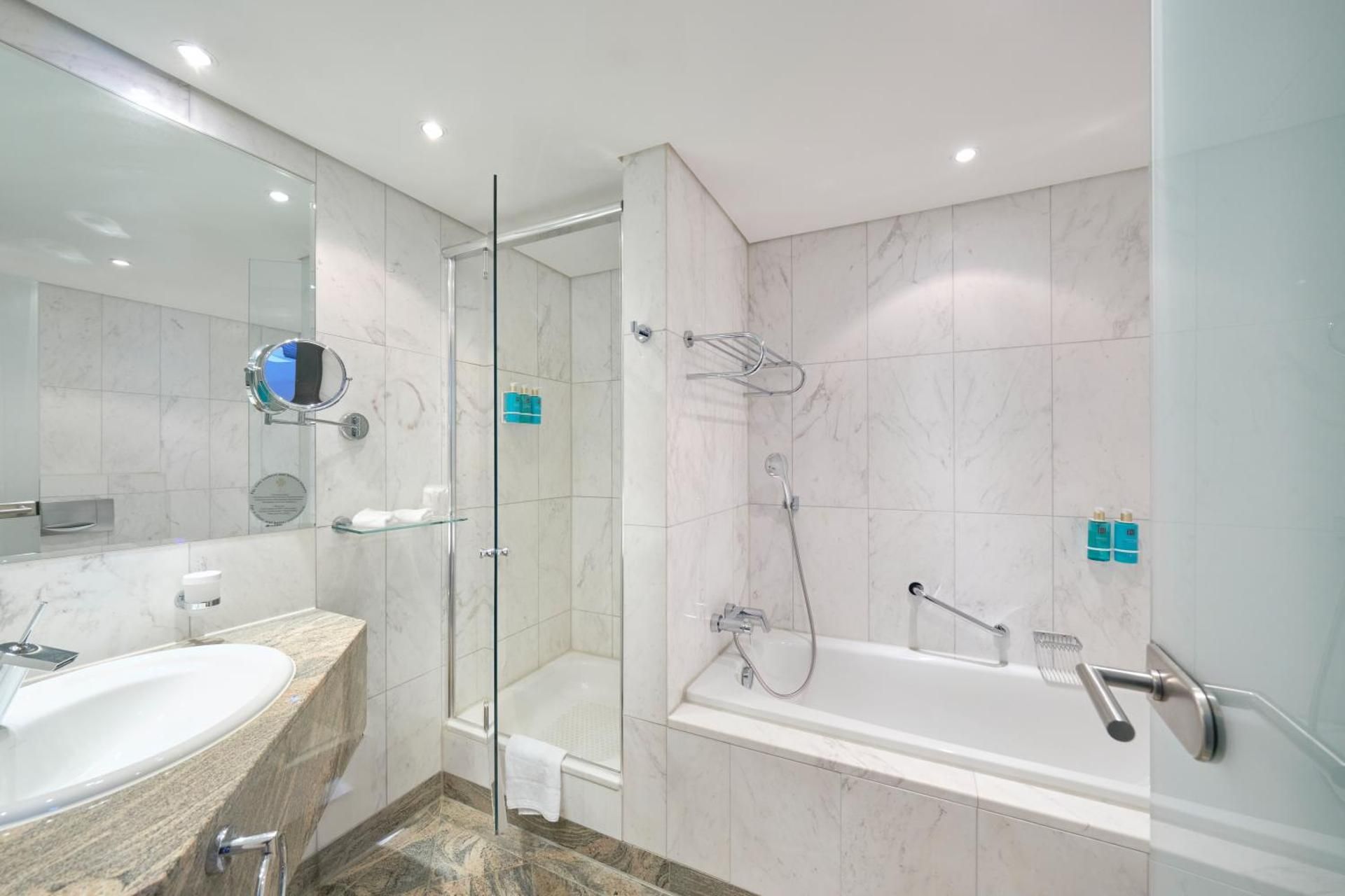 Club Double Room with free Club Lounge Access