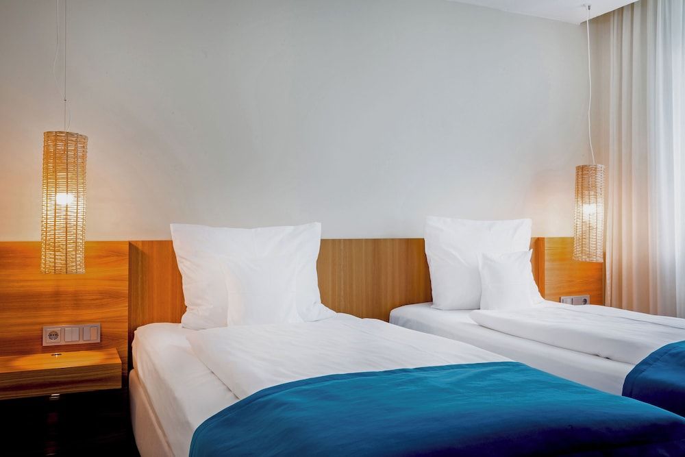 Lindner Hotel Berlin Ku’damm, part of JdV by Hyatt Room, 2 Twin Beds