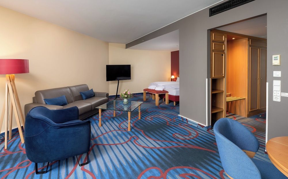 undefined Mercure Hotel Berlin Tempelhof 8