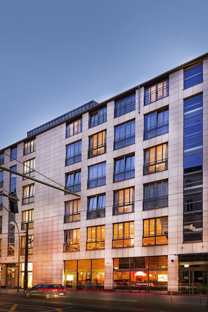undefined H+ Hotel Berlin Mitte 6