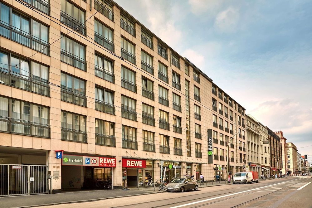 undefined H+ Hotel Berlin Mitte 3