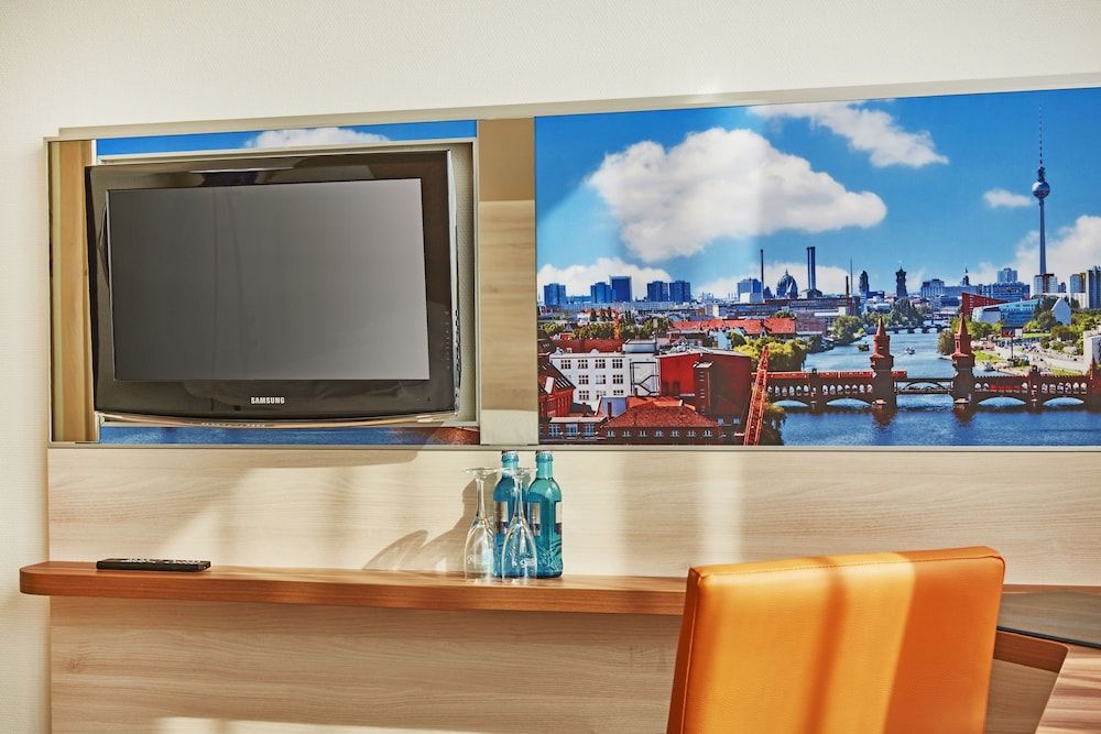 H+ Hotel Berlin Mitte Business Double Room 4