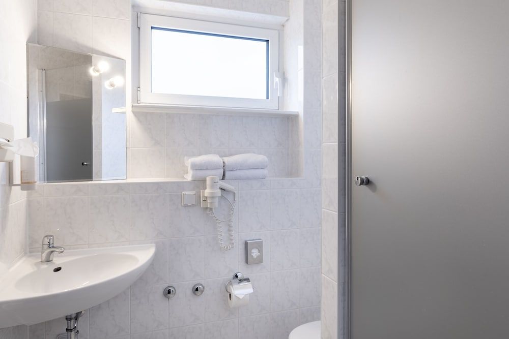 Good Morning + Berlin City East Good Morning Triple Room Plus 4