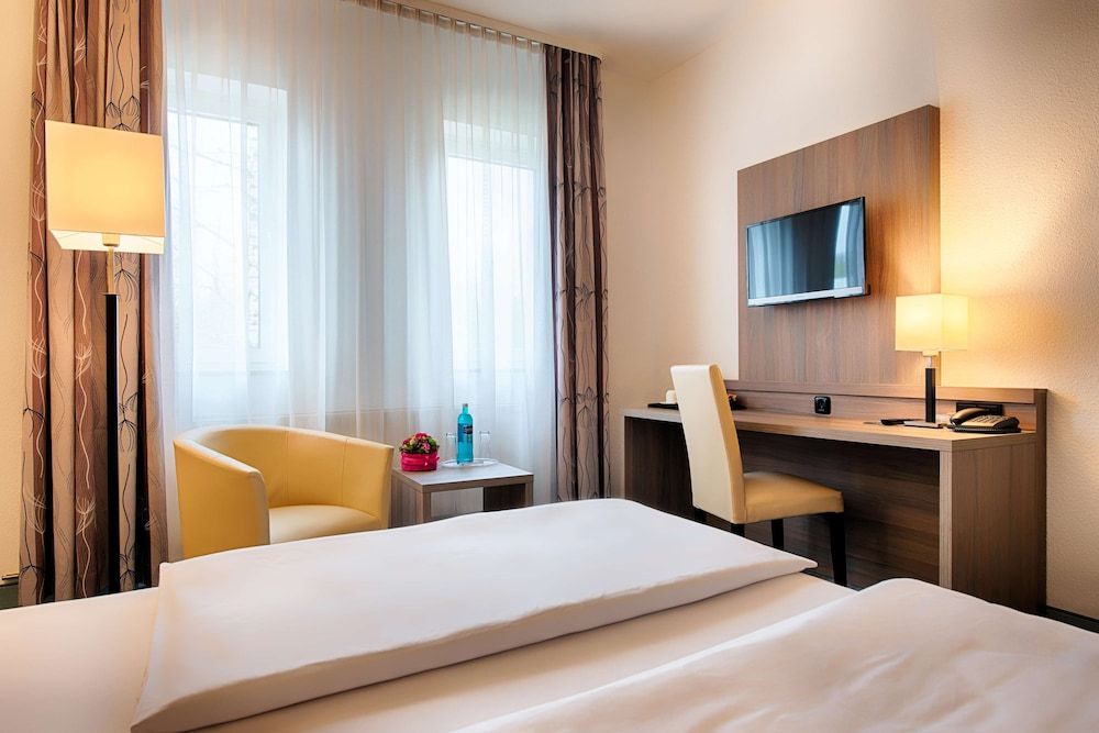 ACHAT Hotel Bochum Dortmund Superior Double Room 6