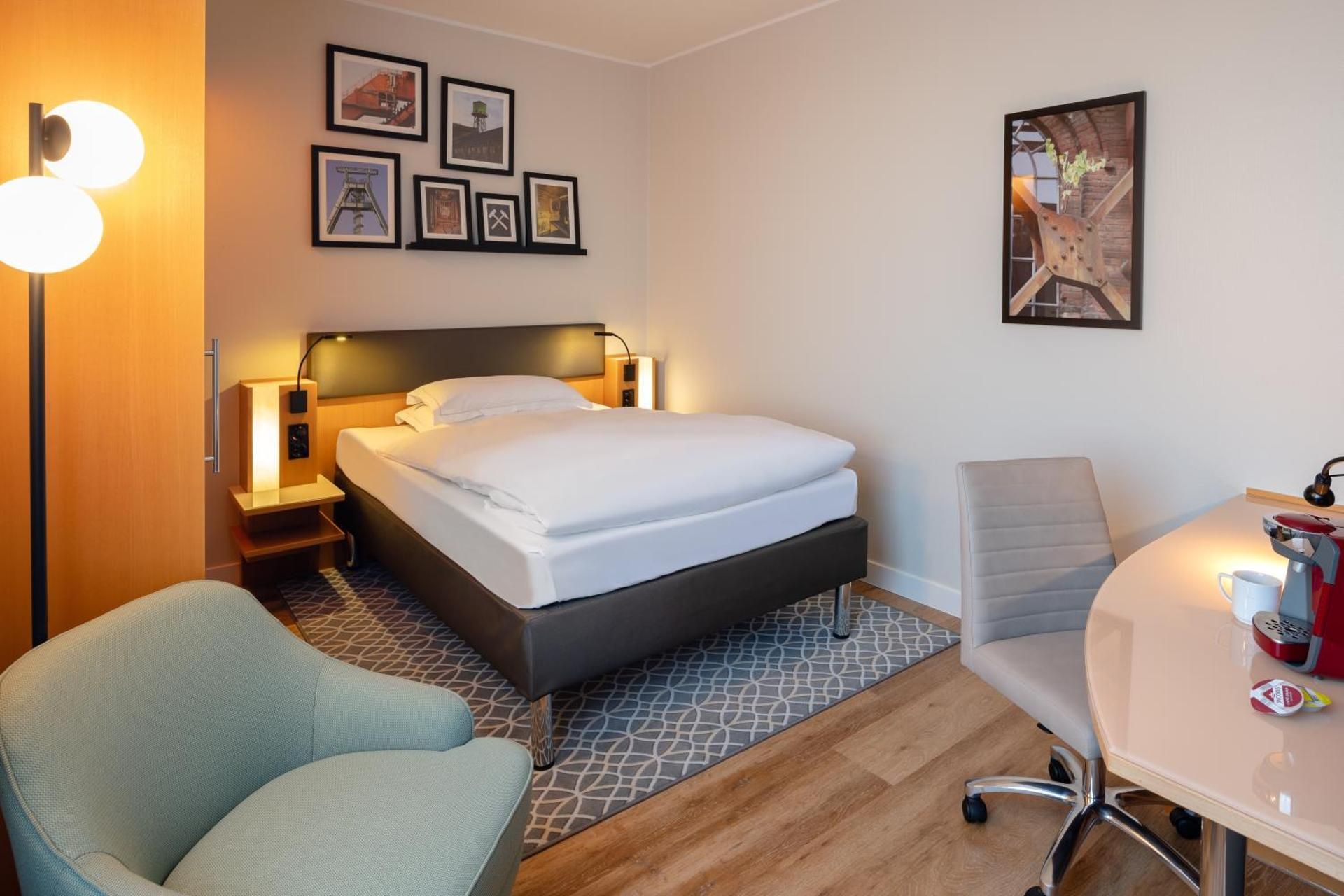 Privilege Single Room With 1 Single Bed