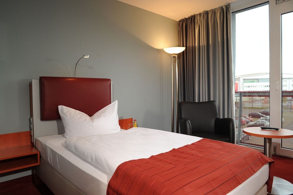 Standard Double Room, City View