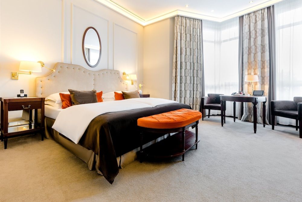 undefined Excelsior Hotel Ernst am Dom 8