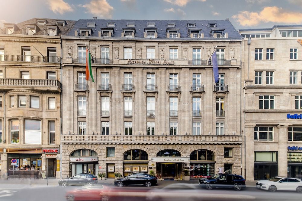 undefined Excelsior Hotel Ernst am Dom 6