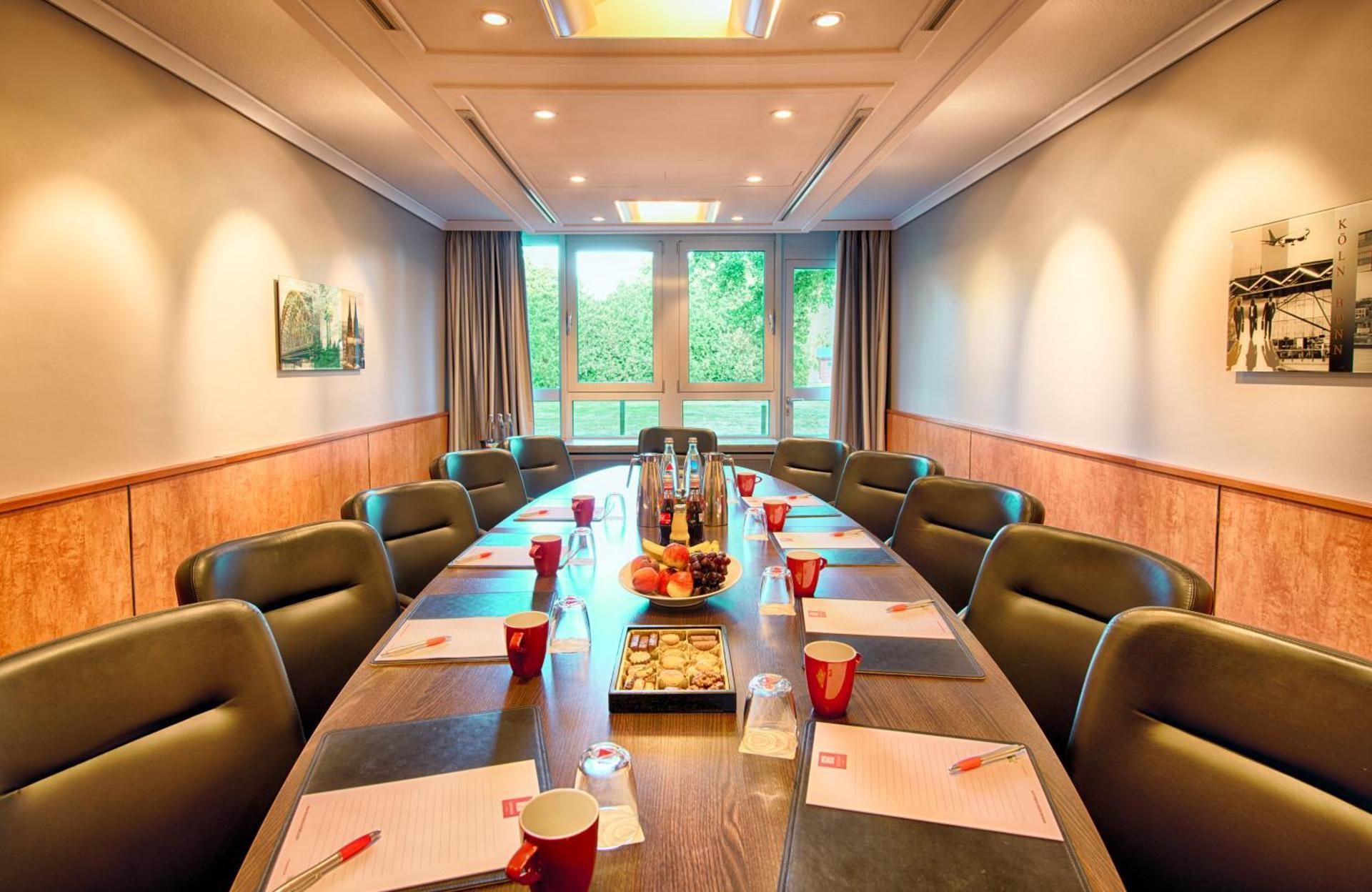 undefined Leonardo Hotel Koln Airport 8