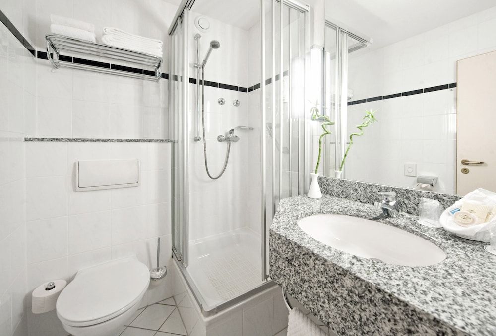 undefined Mercure Hotel Köln Belfortstraße 10