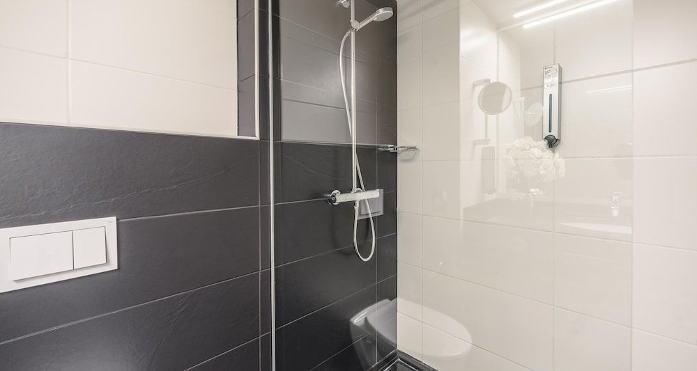 Best Western Plus Plaza Hotel Darmstadt Comfort Room, 2 Queen Beds (Quiet Location) 4