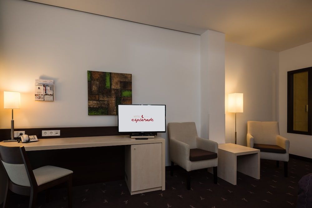 Hotel Esplanade Dortmund Comfort Room 7