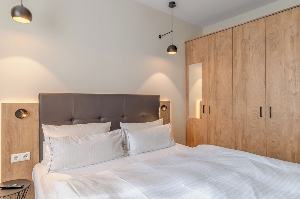 Hotel Esplanade Dortmund Standard Double Apartment 2