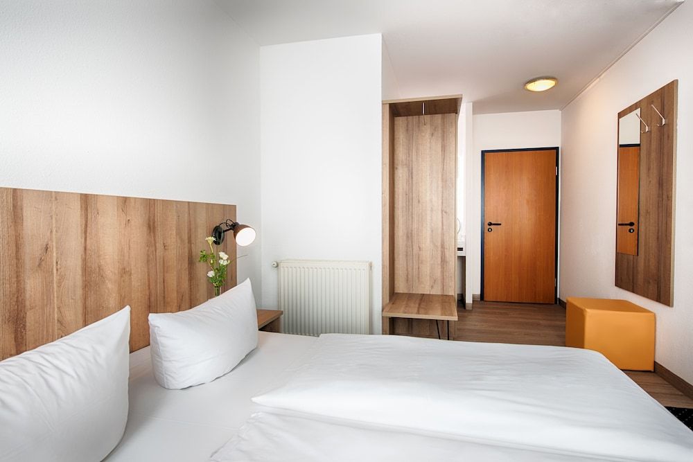 ACHAT Hotel Dresden Altstadt Business Double Room 4