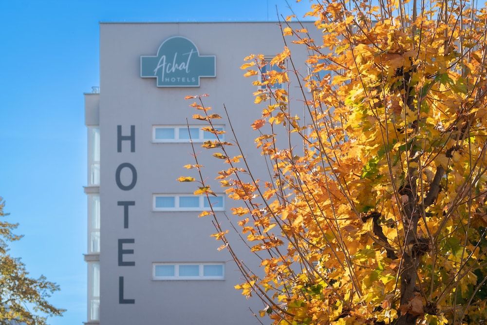 undefined ACHAT Hotel Dresden Altstadt 4