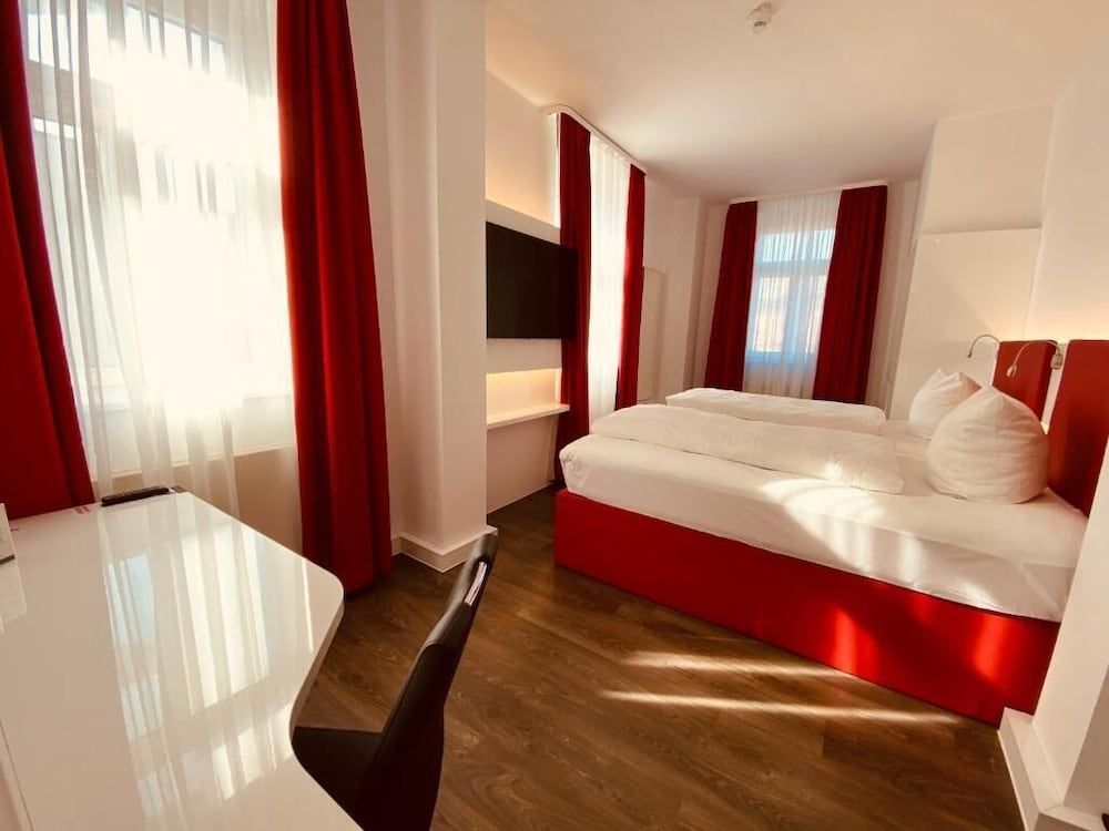 undefined Dormero Hotel Dresden City 10