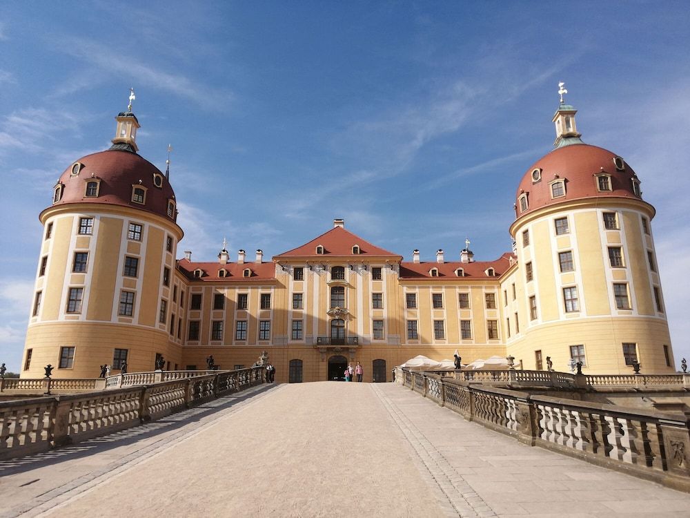 undefined Maritim Hotel & Internationales Congress Center Dresden 2