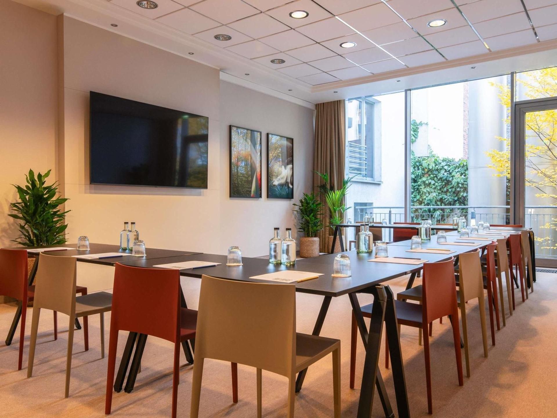 meeting room / ballrooms