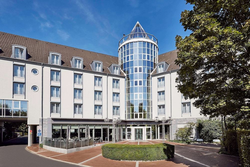 undefined Lindner Hotel Dusseldorf Airport, part of JdV by Hyatt 6