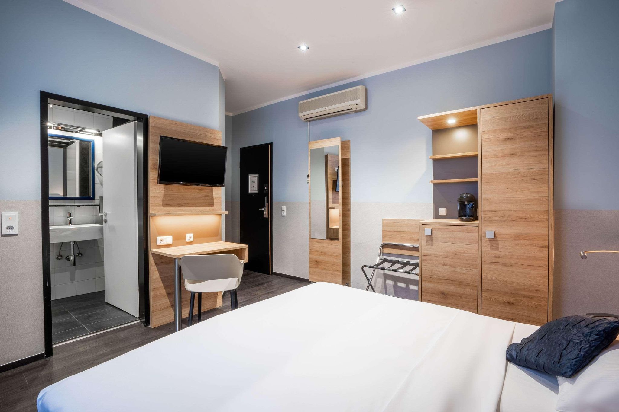 undefined Comfort Hotel Frankfurt Central Station 6