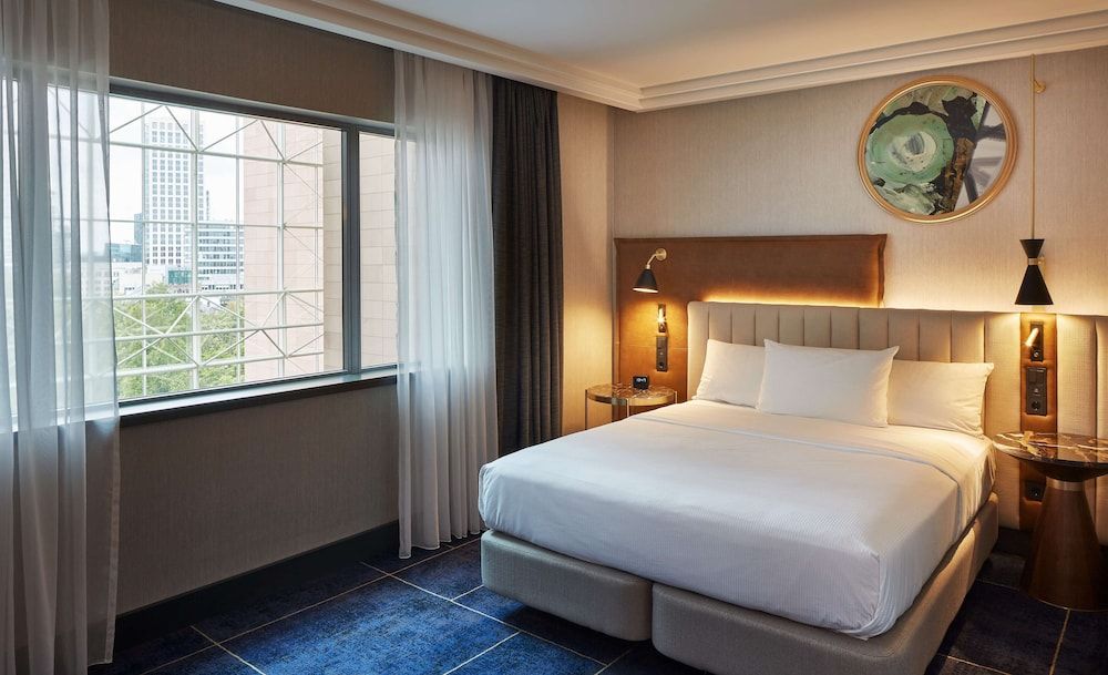 Hilton Frankfurt City Centre Room, 1 Queen Bed