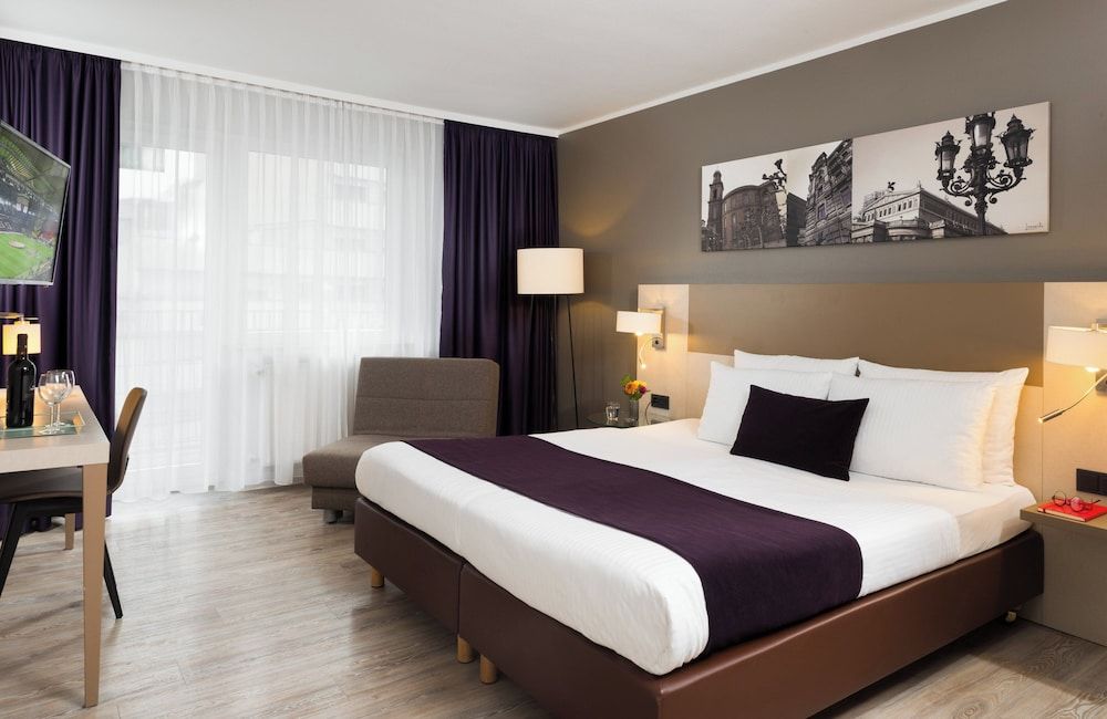Leonardo Hotel Frankfurt City Center Comfort Room 3