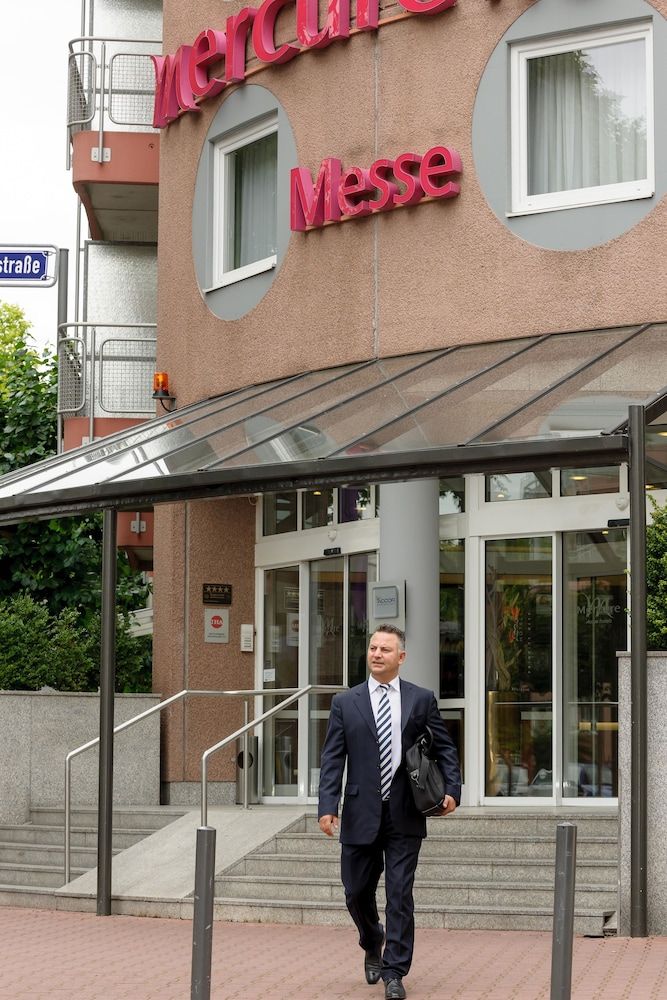 undefined Mercure Hotel & Residenz Frankfurt Messe 4