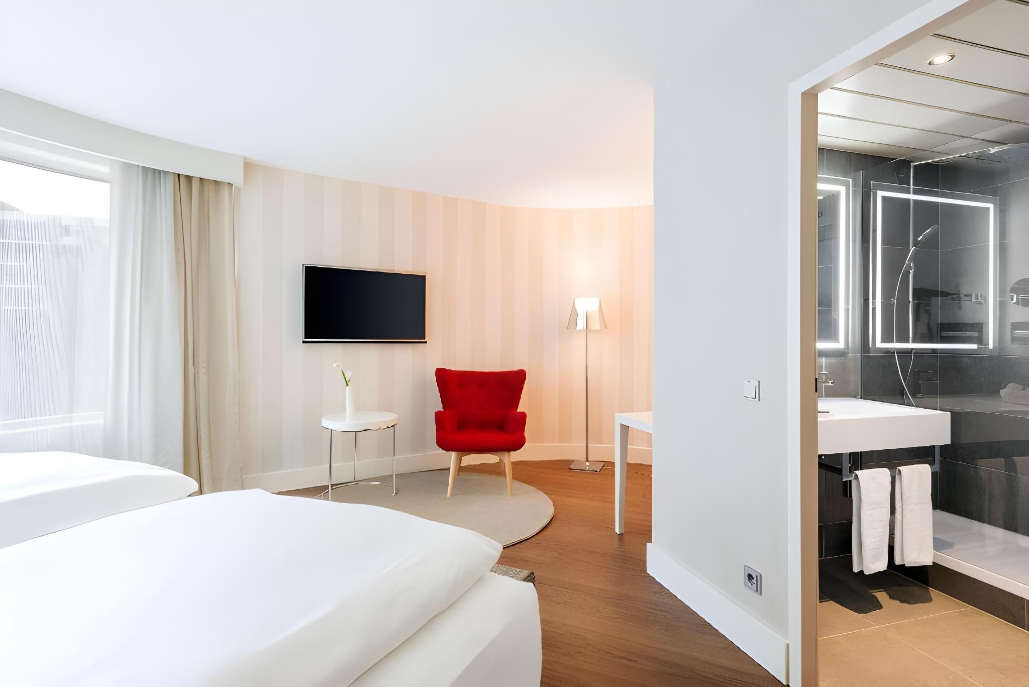 undefined Avani Frankfurt City Hotel 3