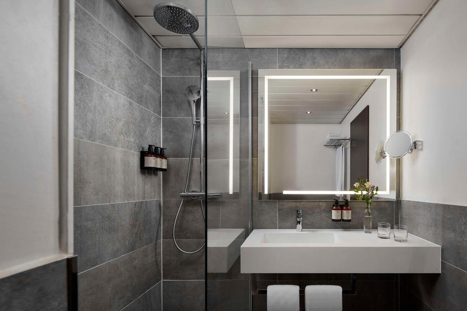 undefined Avani Frankfurt City Hotel 9