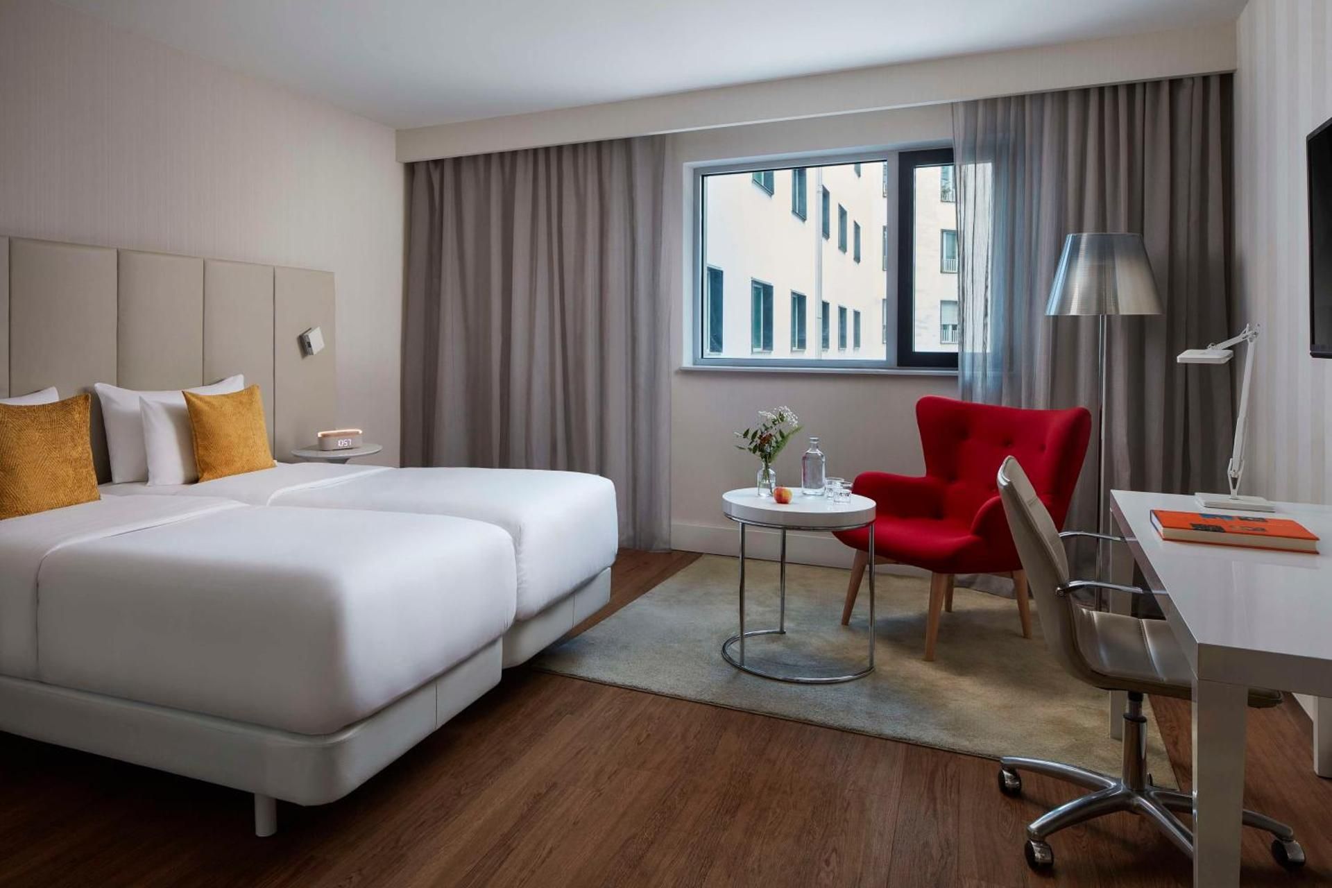 Avani Frankfurt City Hotel Standard Room 3