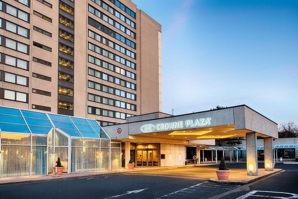 undefined Crowne Plaza Frankfurt Congress Hotel by IHG 3