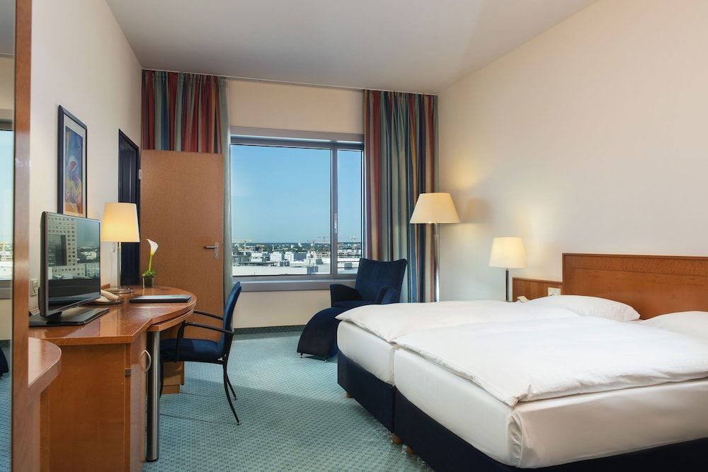 Maritim Hotel Frankfurt Classic Twin Room