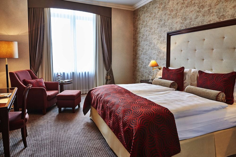 Superior Room, 1 Queen Bed