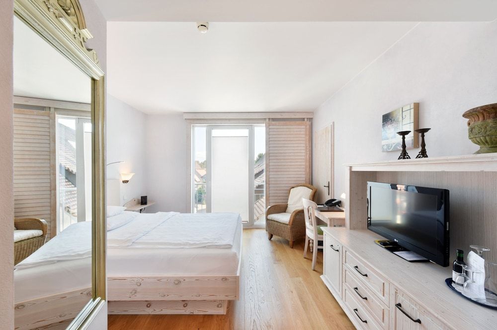 Hotel Hirschen Standard Room