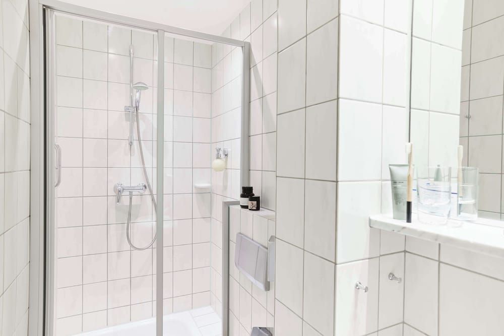 Best Western Raphael Hotel Altona Standard Room, 1 Double Bed 11