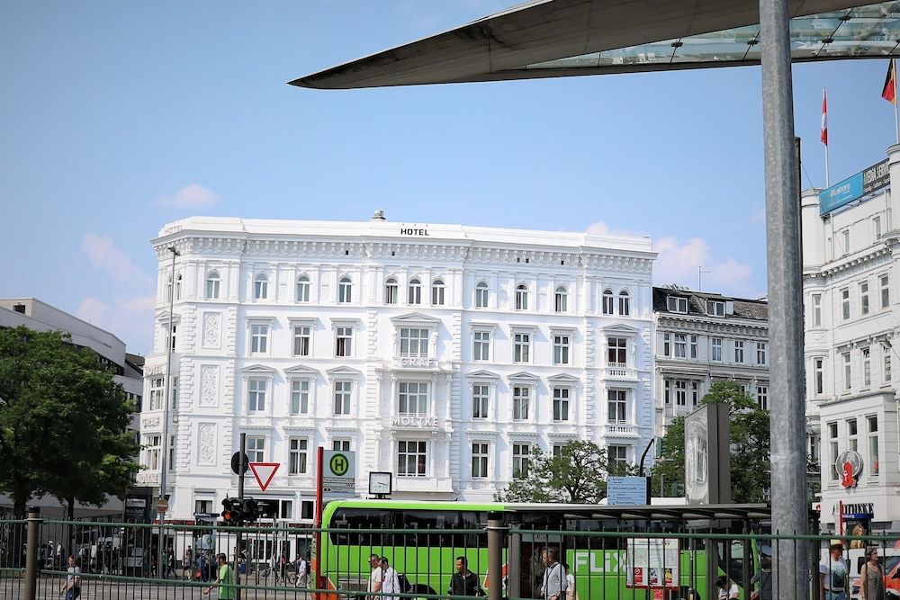 undefined Hotel Graf Moltke 5