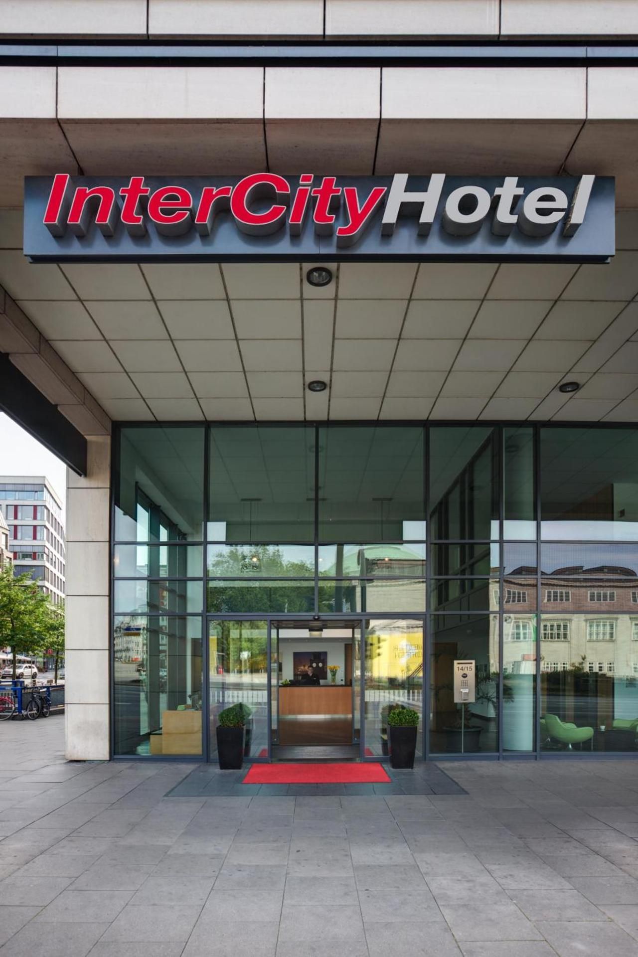 undefined InterCityHotel Hamburg Hauptbahnhof 2