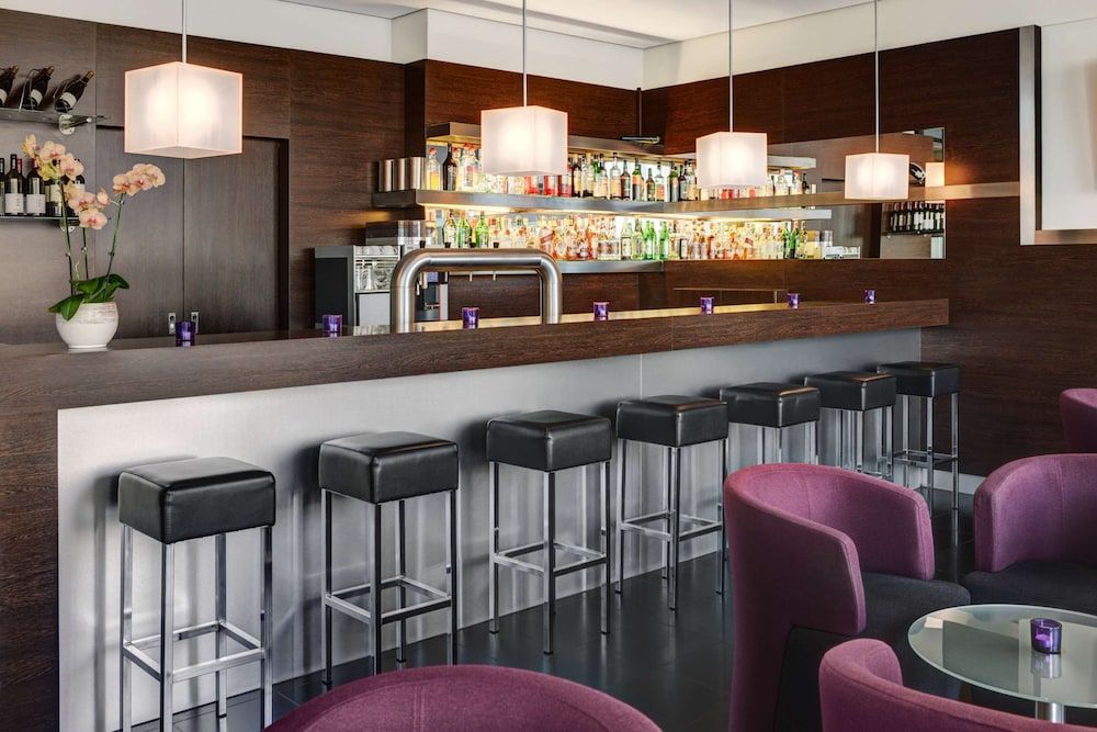 undefined IntercityHotel Hamburg Hauptbahnhof 4