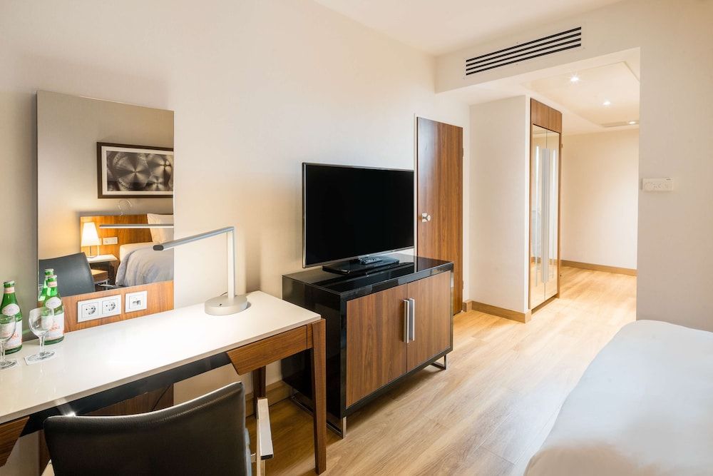 Radisson Blu Hotel, Hamburg Standard Room 11