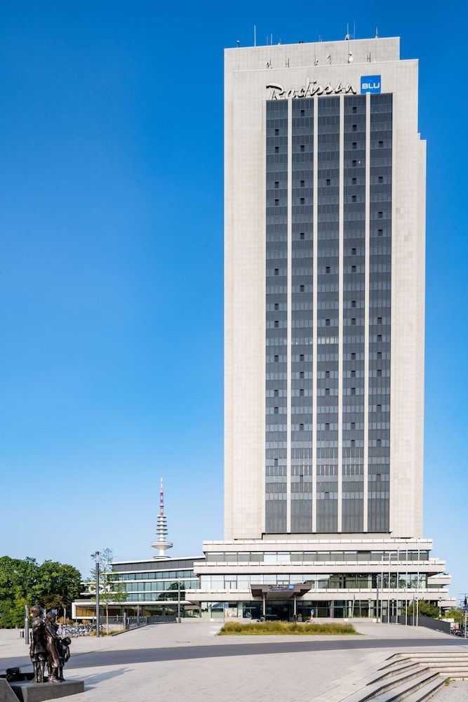 undefined Radisson Blu Hotel, Hamburg 3