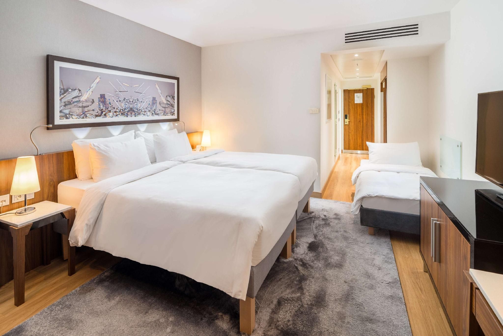 undefined Radisson Blu Hotel, Hamburg 7