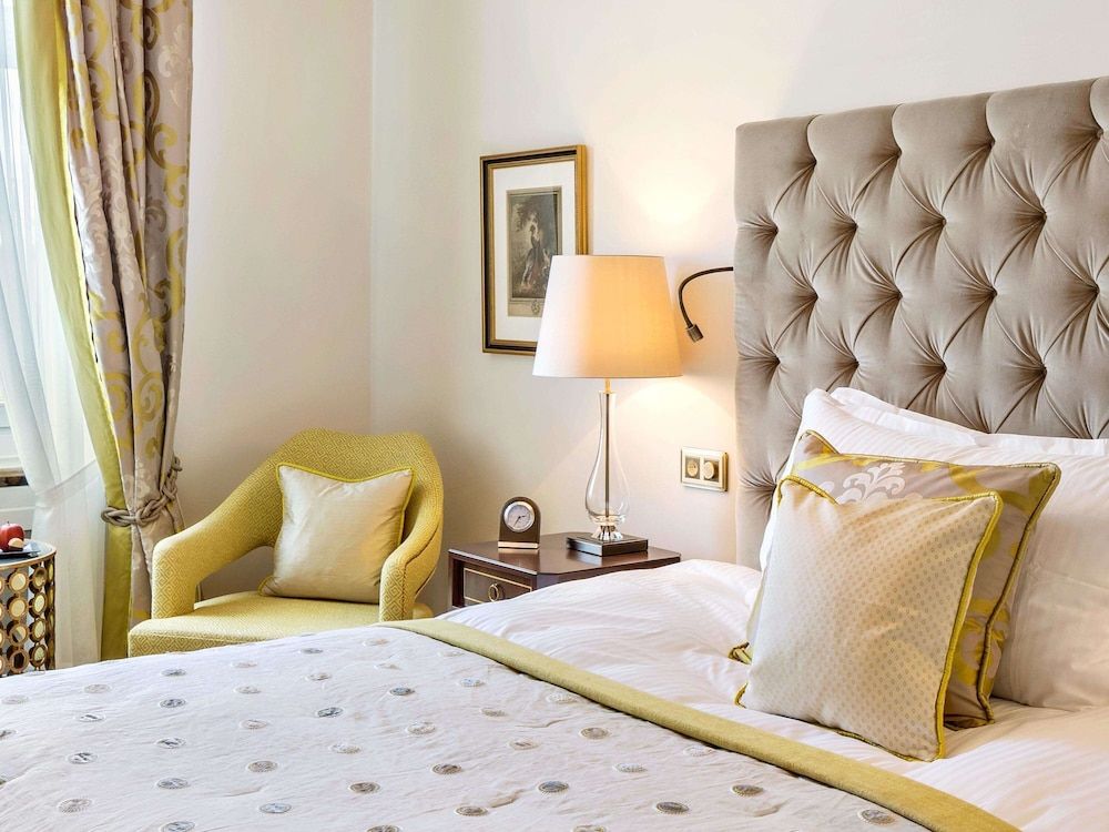 Fairmont Hotel Vier Jahreszeiten Hamburg