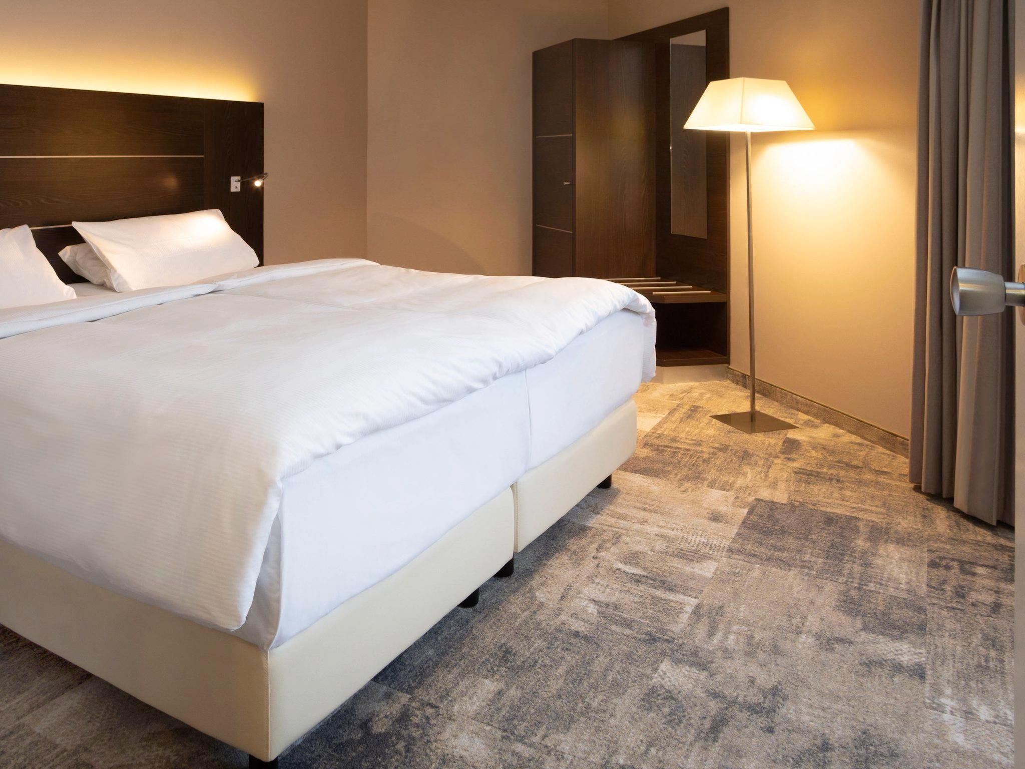 Standard Suite Double Bed and Sofa