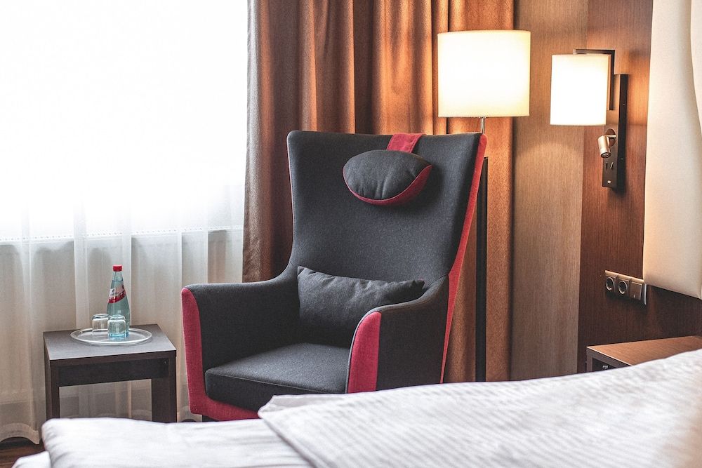 PLAZA Hotel Hanau Standard Single Room 4