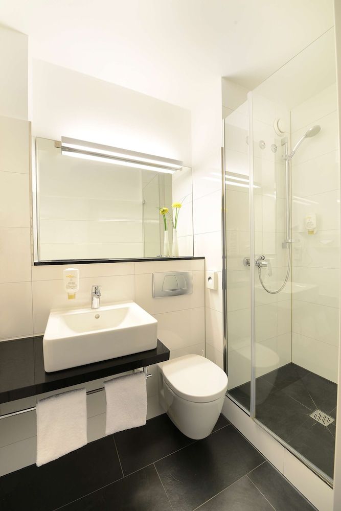 GHOTEL hotel & living Hannover Superior Double Room 7