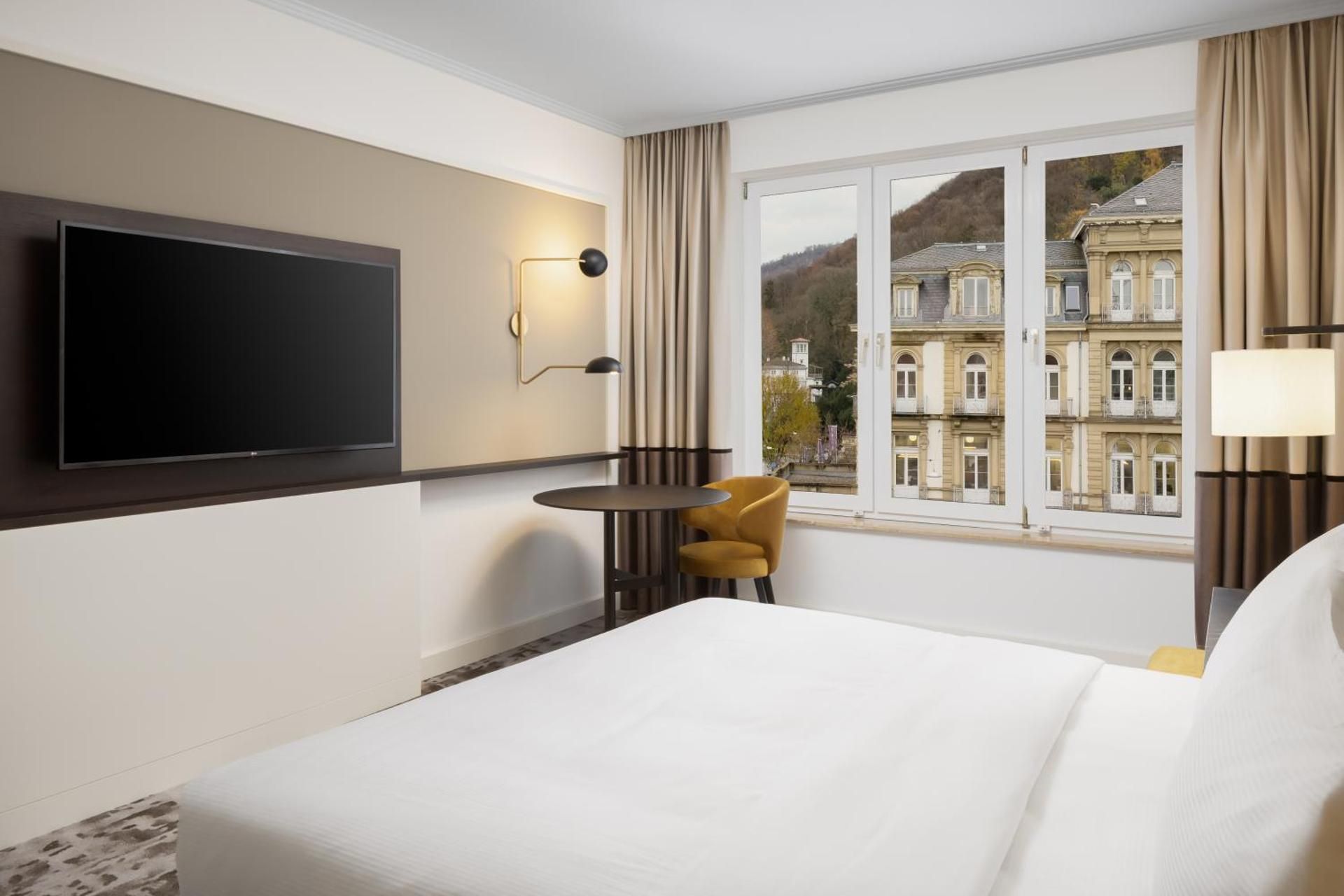 Executive King Room - Lounge Access