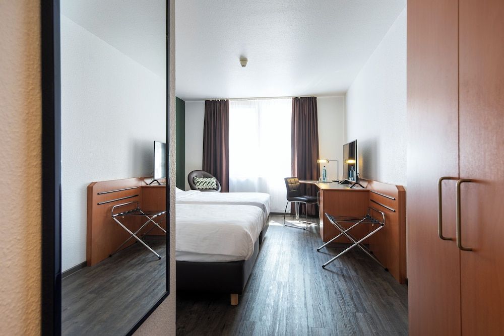 ACHAT Hotel Heppenheim Economy Double Room 5