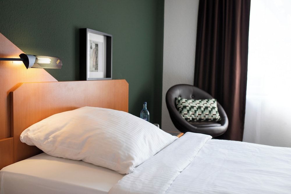 ACHAT Hotel Heppenheim Economy Double Room 2