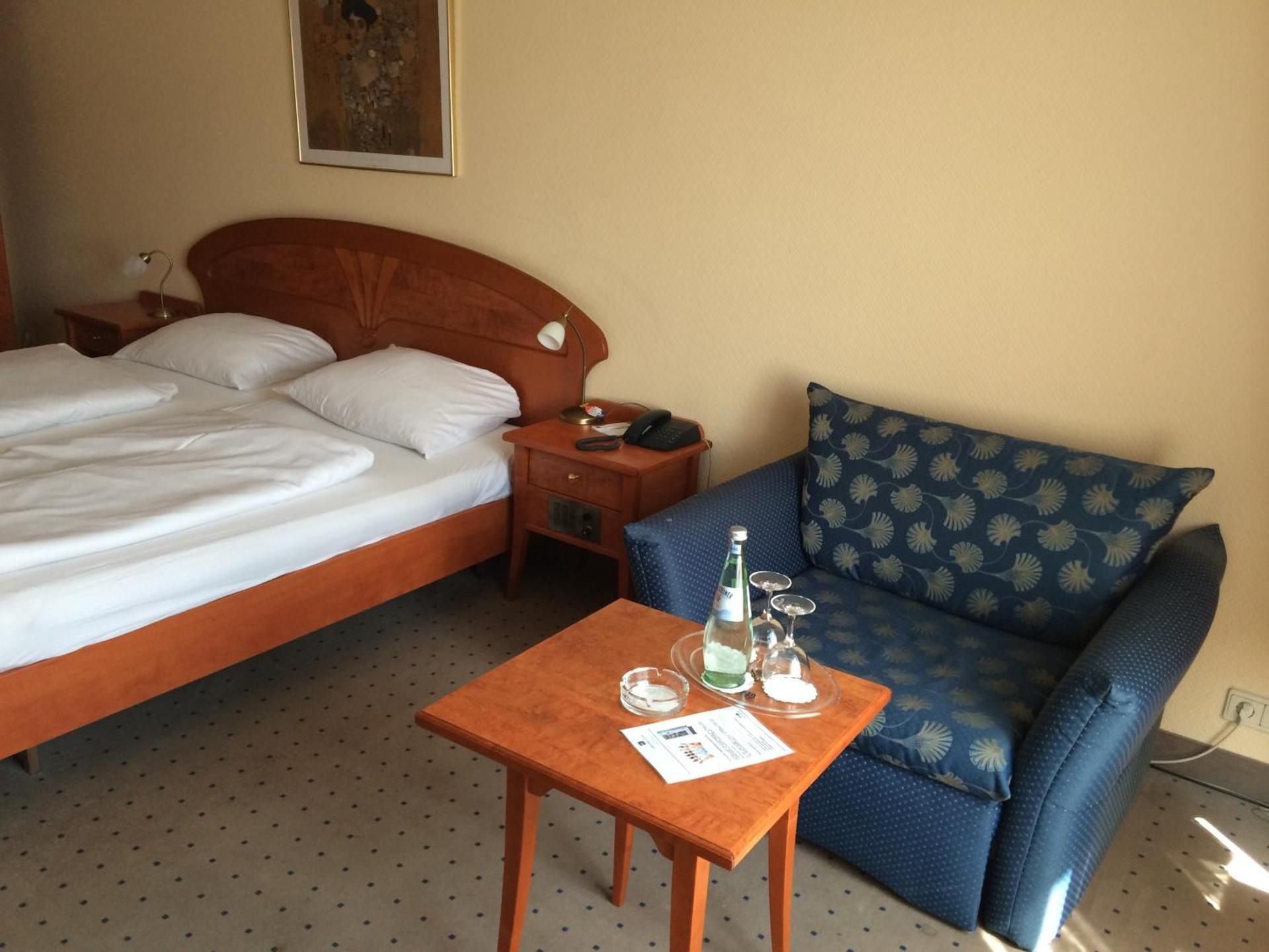 Business Single Room